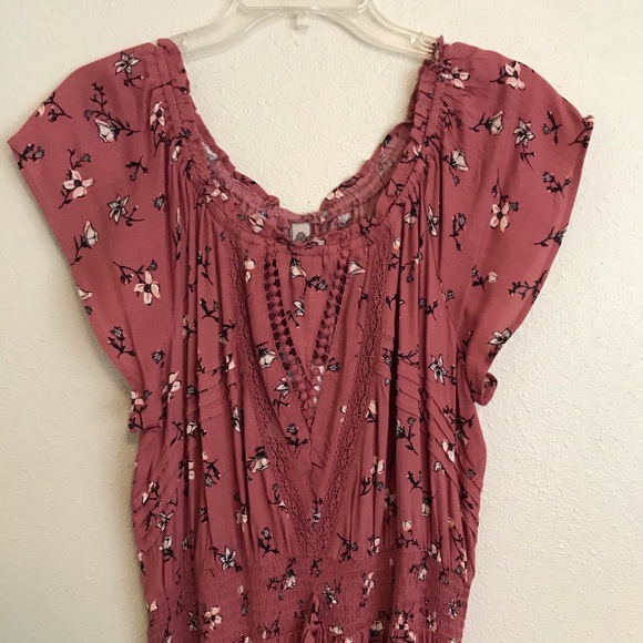 Cottage-Core Multi-Length Dress - Picture 4 of 7